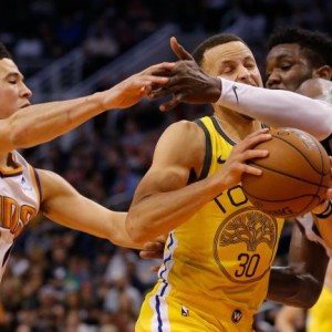 辉达-西部格局日渐明朗？太阳勇士争老大 湖人等队绞杀